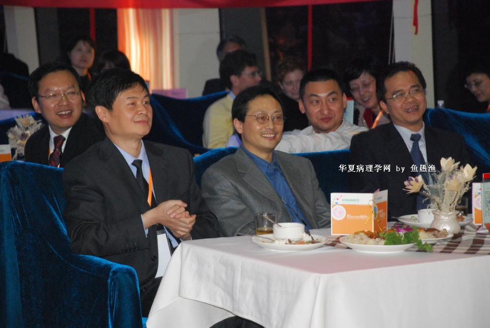 2009年3月27日参加细胞学年会代表畅游珠江之在坐嘉宾篇图1